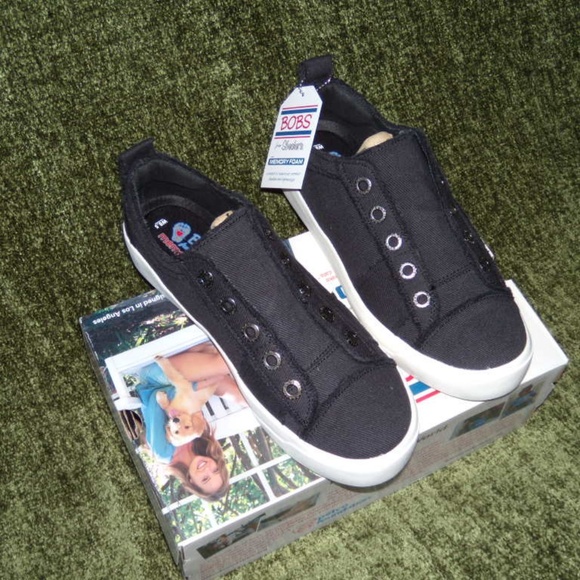 Skechers Women's BOBs Cloudy Sneakers - Picture 8 of 8